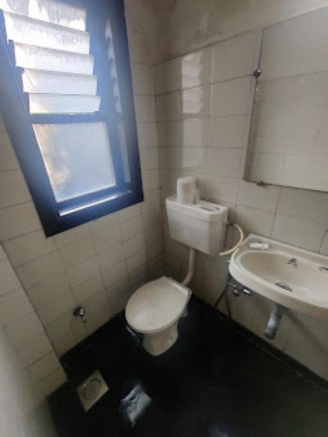 Hotel Abhishek ,נאסיק מראה חיצוני תמונה
